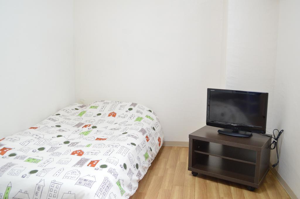 Guest House Fukutomi - Female Only Наха Стая снимка