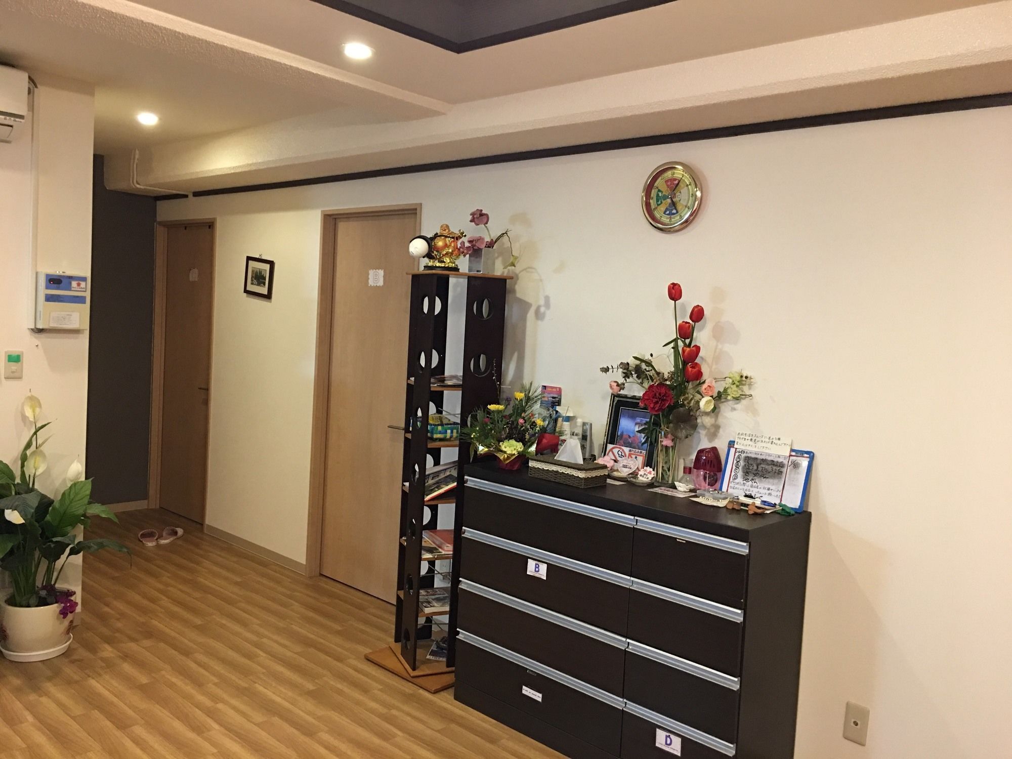 Guest House Fukutomi - Female Only Наха Екстериор снимка