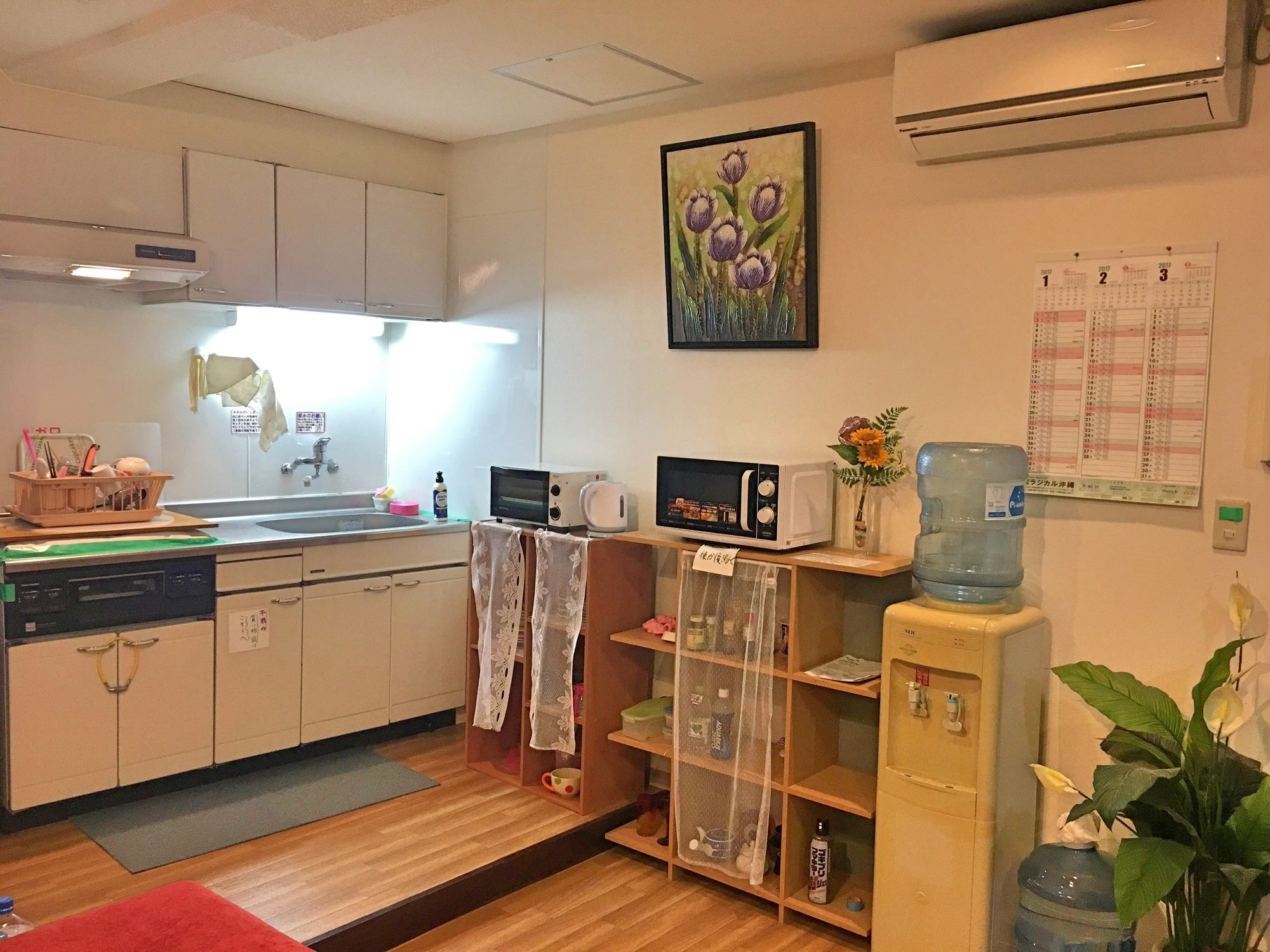 Guest House Fukutomi - Female Only Наха Екстериор снимка